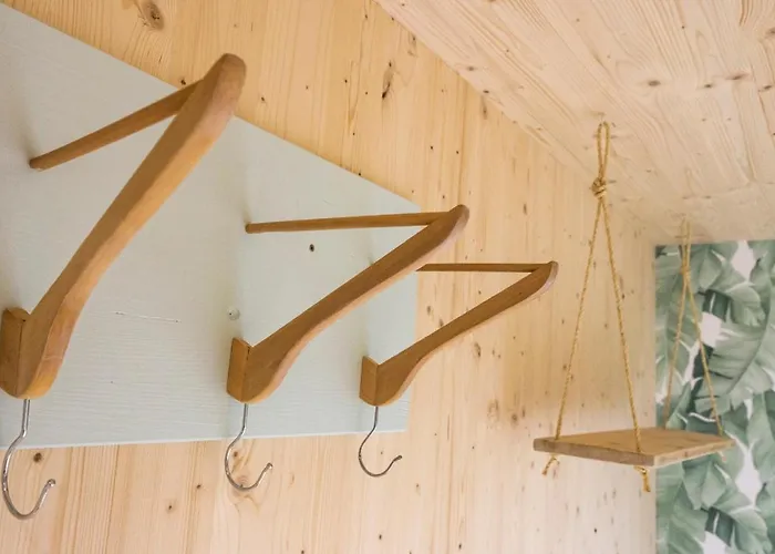 Checkin The Box Schloss Neubruck