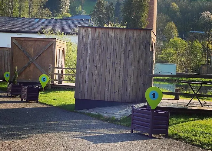 خيمة فخمة Checkin The Box Schloss Neubruck *